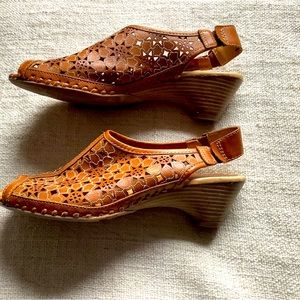 Pikolinos Leather open toe shoe with 2 inch heel